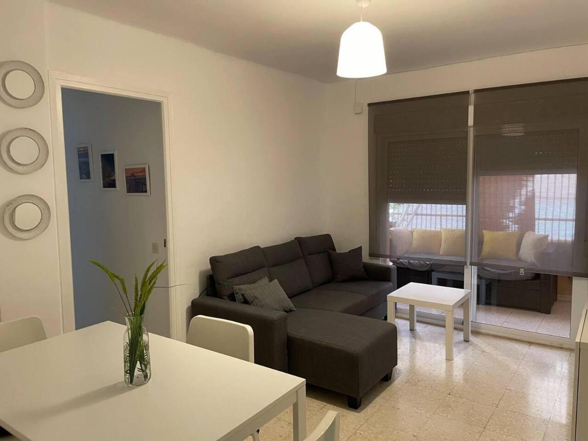Renovated And Newly Furnished 3 Bedroom Apartment San Fernando Esterno foto