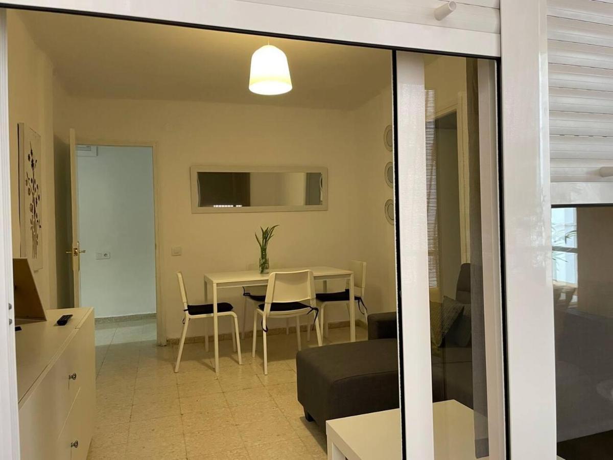 Renovated And Newly Furnished 3 Bedroom Apartment San Fernando Esterno foto